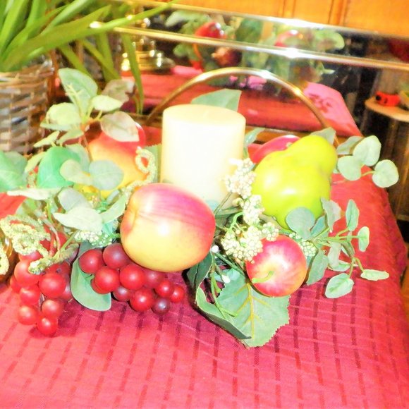 ~ CENTRE PIECE with CANDLE / Fruit ~ - Picture 3 of 3